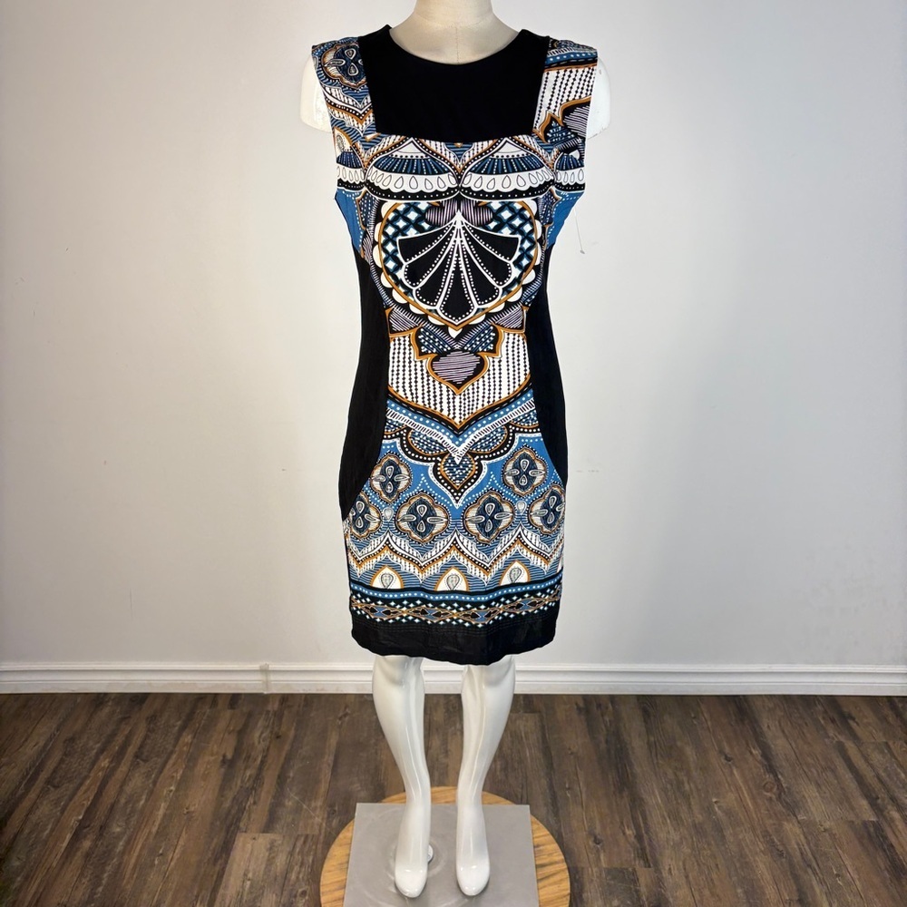 Papillon Blanc Geometric Print Sleeveless Sheath Dress | Boho Chic Mini